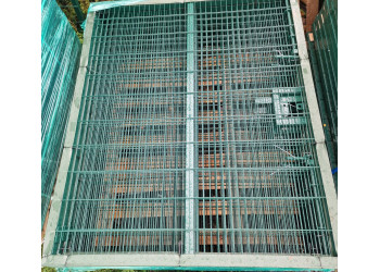 Commercial Green 868 Double Gate 4.0m x 2.4m